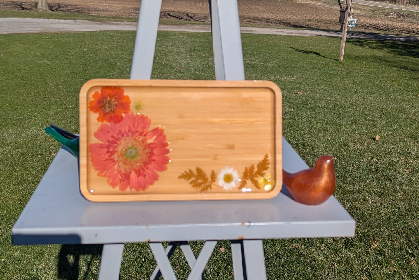 Garden collection :   Beautiful serving tray , wall hanging or simple piece of art .  Made with pressed , dried flowers.